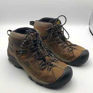 Keen men’s hiking boots dry waterproof brown leather size 10.5 USA 44 EU